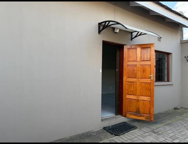 BUSINESS PROPERTY TO RENT IN EDENVALE